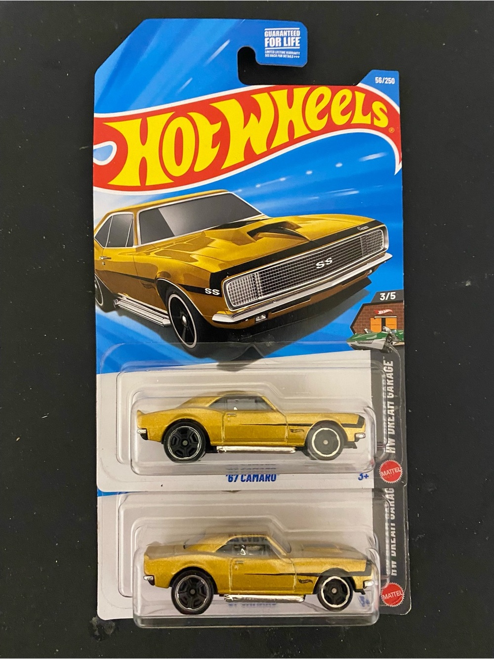 Hot wheels 67 Camaro Twin Pack - Gold limited edition details metallic gold